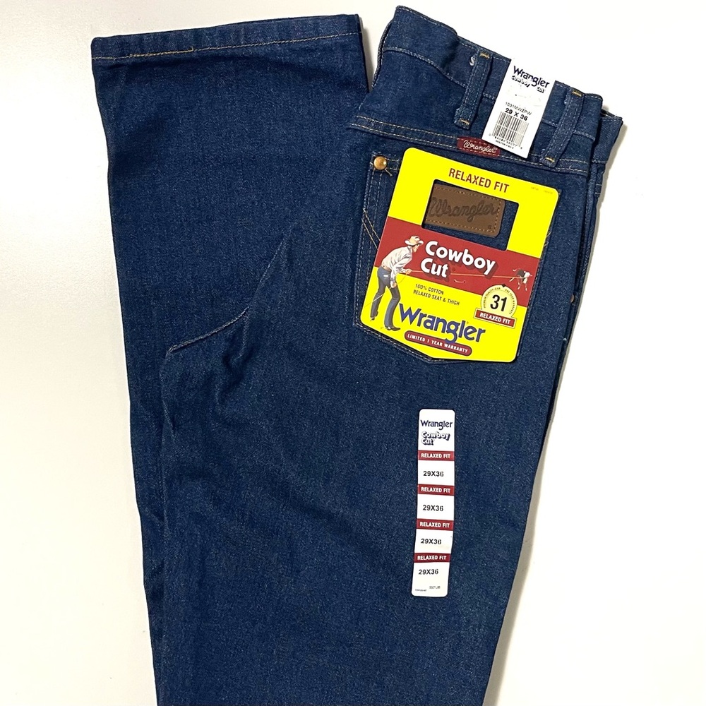 NWT Wrangler Cowboy Cut Jeans - Dark Wash & Relaxed Seat & Thigh - Multiple